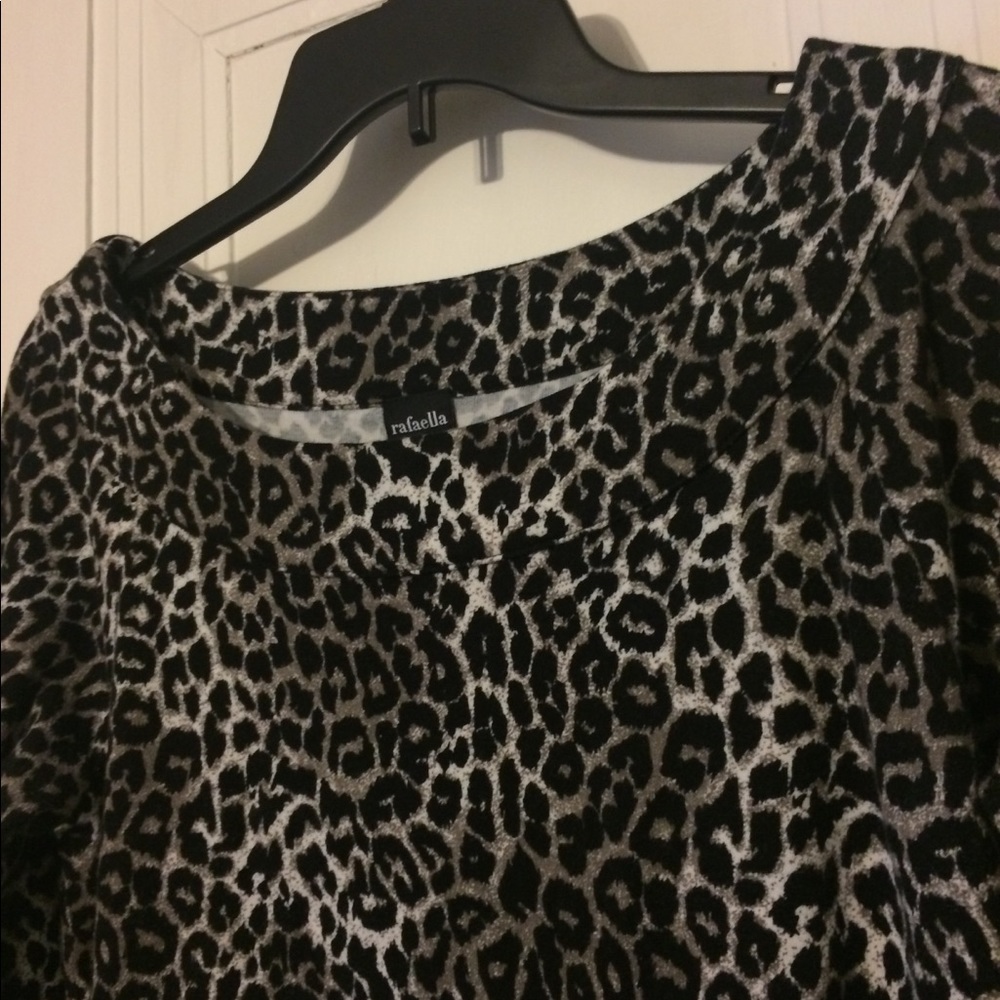 Quarter Sleeve & Statement Making! - image 4